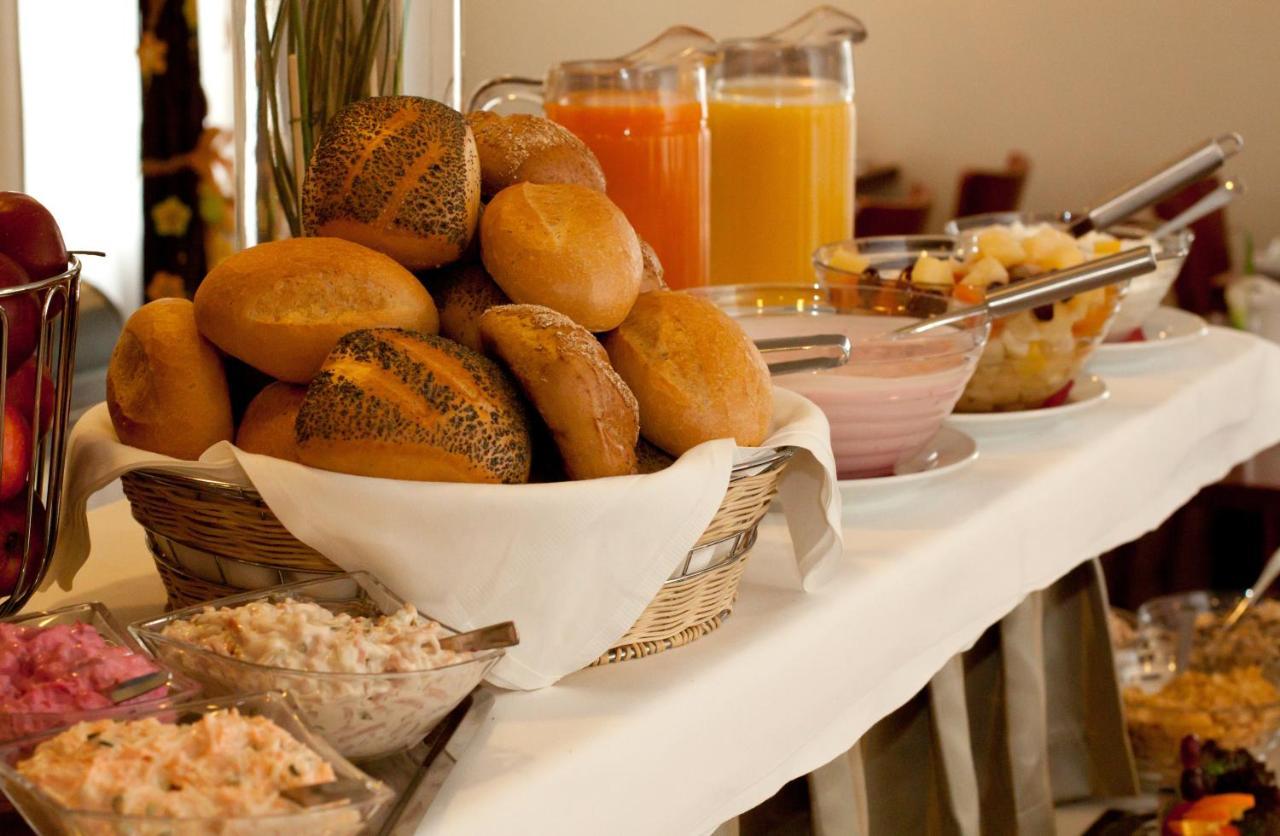 Hotel Flora Duesseldorf Ngoại thất bức ảnh
