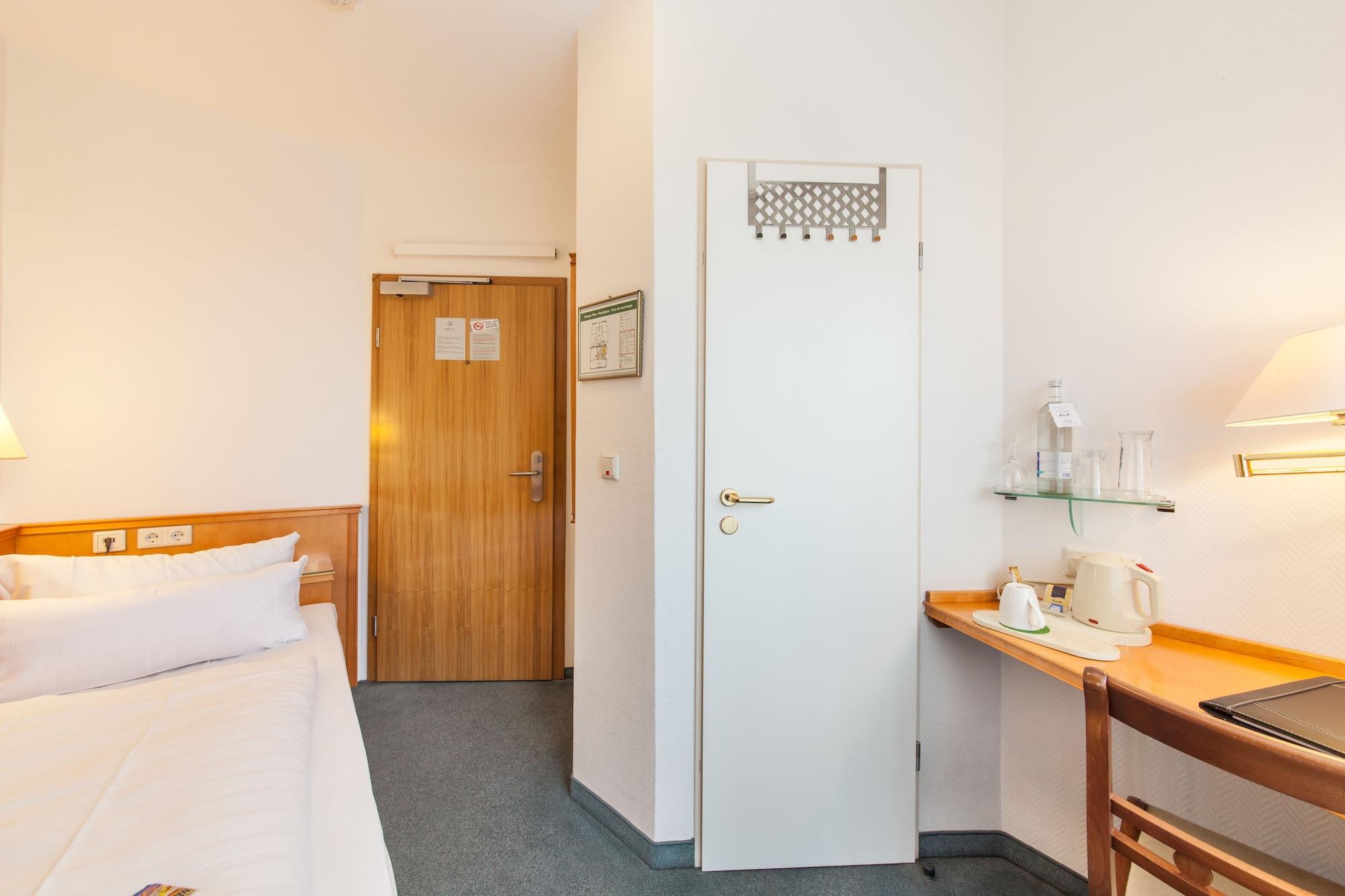 Hotel Flora Duesseldorf Ngoại thất bức ảnh